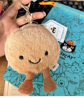 Jellycat Plush Bag Charm Keychain – Cute Soft Toy Accessory for Bags, Backpacks & Keys